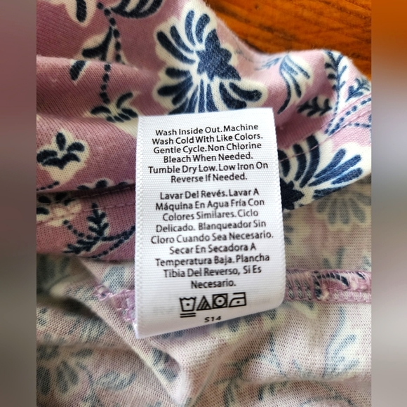 Bundle of 4 Wonder Nation Rompers - Picture 6 of 16